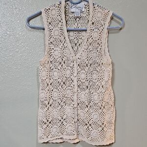 Chazz Cream Crochet Vest